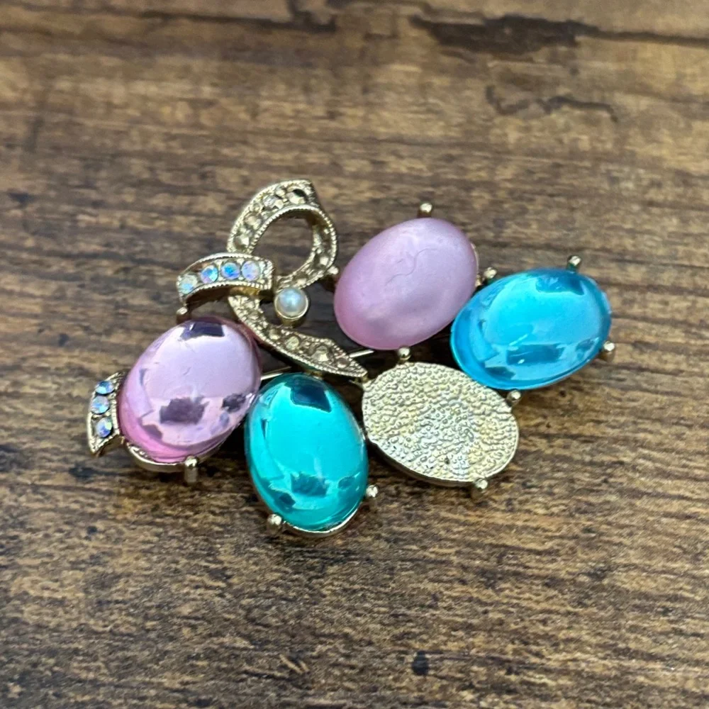 1928 Gold Set with Turquoise and Pink Accents - Picture 6 of 9